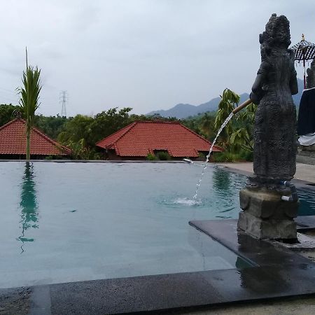 Eliska Sari Bungalows Sumberkima Pemuteran Buitenkant foto