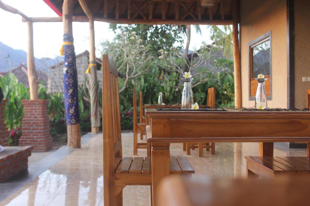 Eliska Sari Bungalows Sumberkima Pemuteran Buitenkant foto