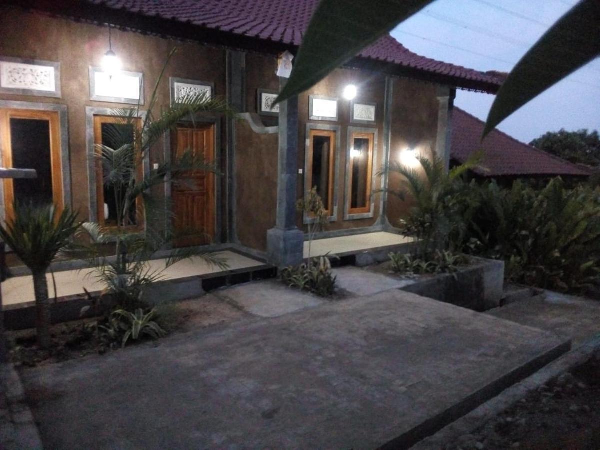 Eliska Sari Bungalows Sumberkima Pemuteran Buitenkant foto