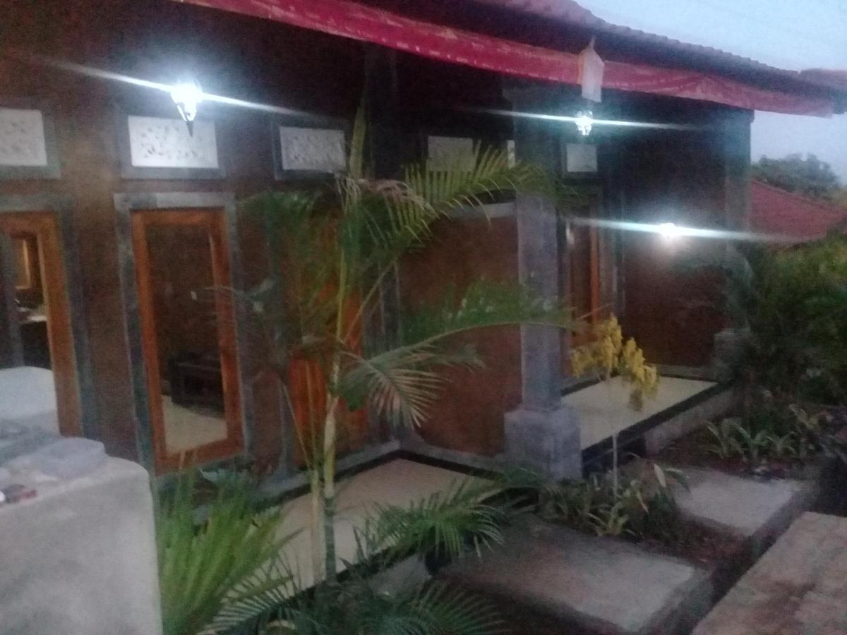 Eliska Sari Bungalows Sumberkima Pemuteran Buitenkant foto