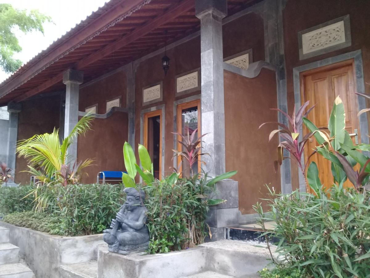 Eliska Sari Bungalows Sumberkima Pemuteran Buitenkant foto
